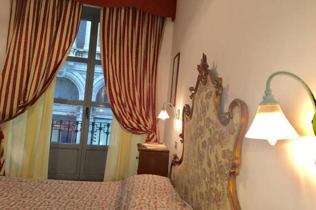 Flat In Piazza Duomo Apartman Milánó Kültér fotó